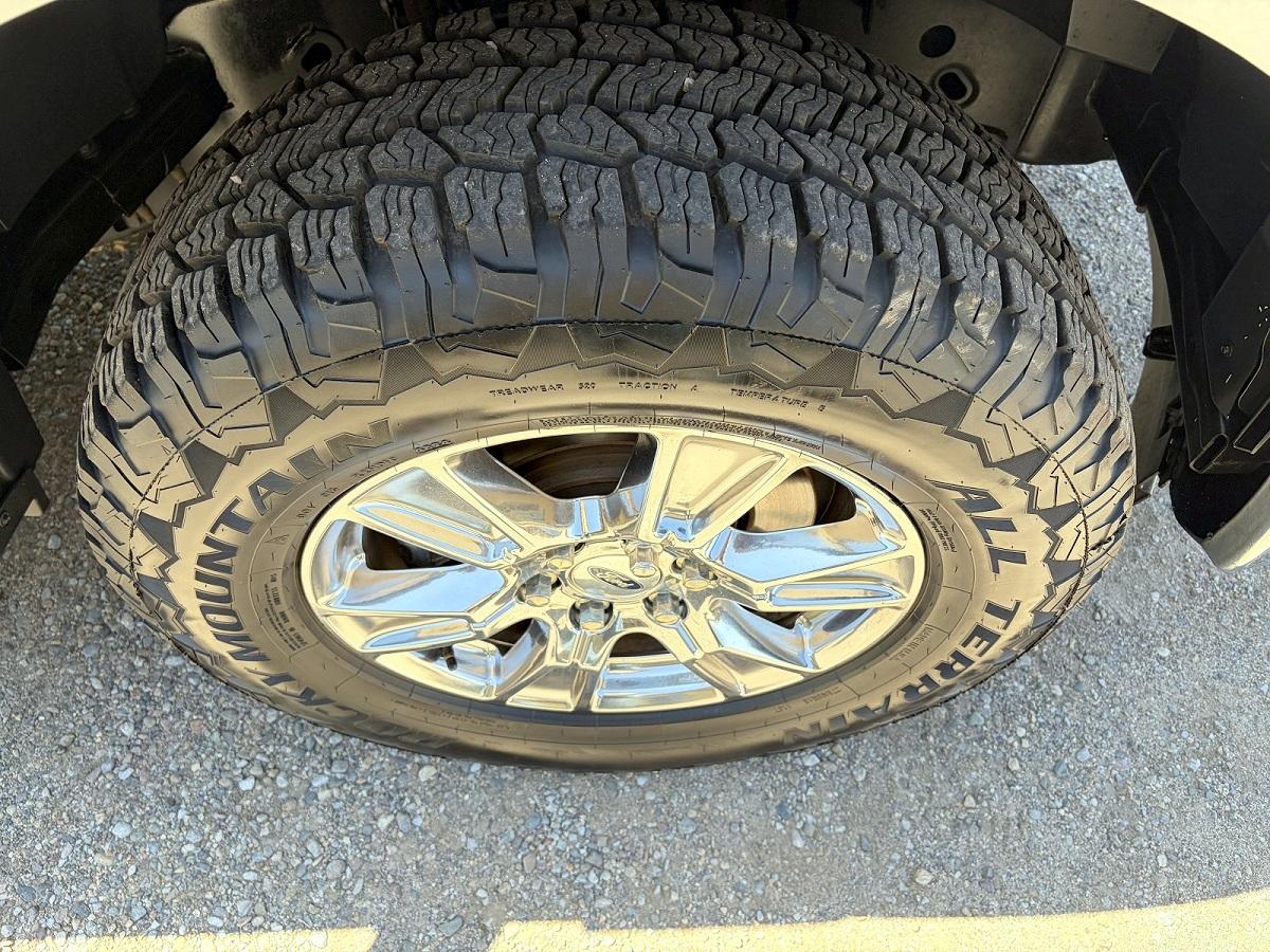 Ford F-150 XLT SuperCrew 4WD 2016