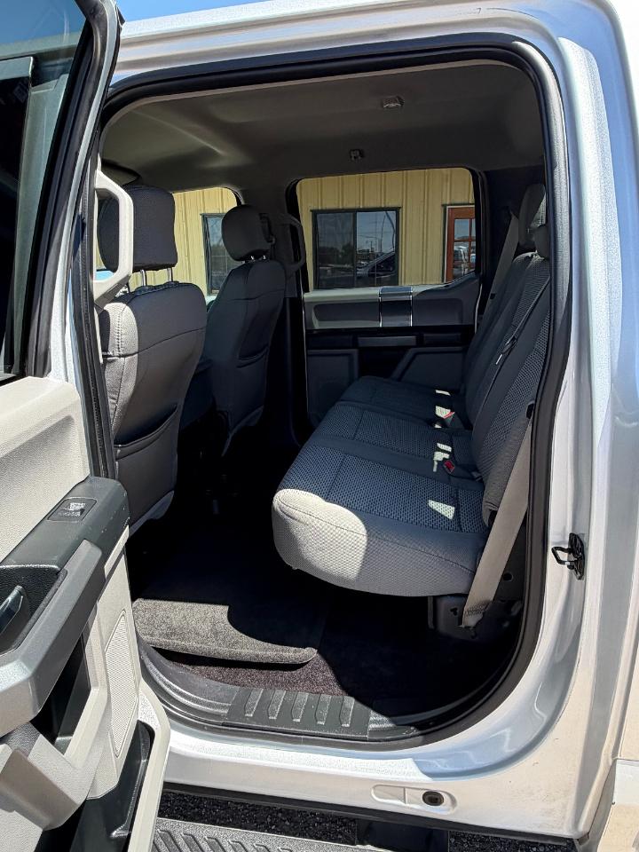 Ford F-150 XLT SuperCrew 4WD 2016