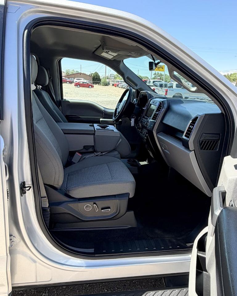 Ford F-150 XLT SuperCrew 4WD 2016