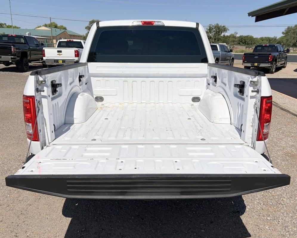 Ford F-150 XLT SuperCrew 2WD 2015