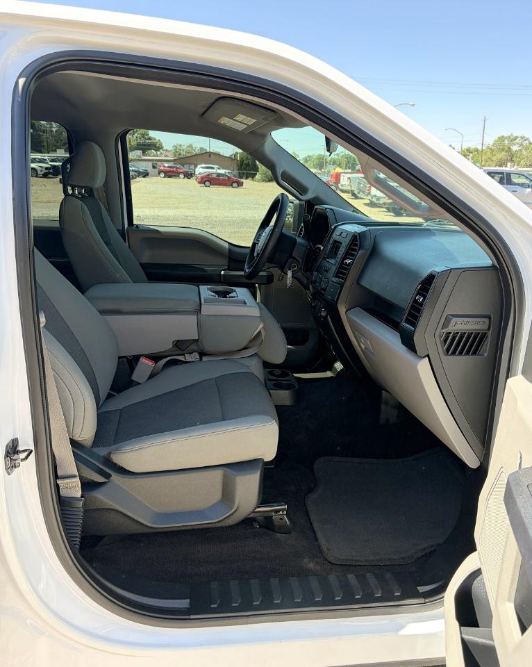 Ford F-150 XLT SuperCrew 2WD 2015