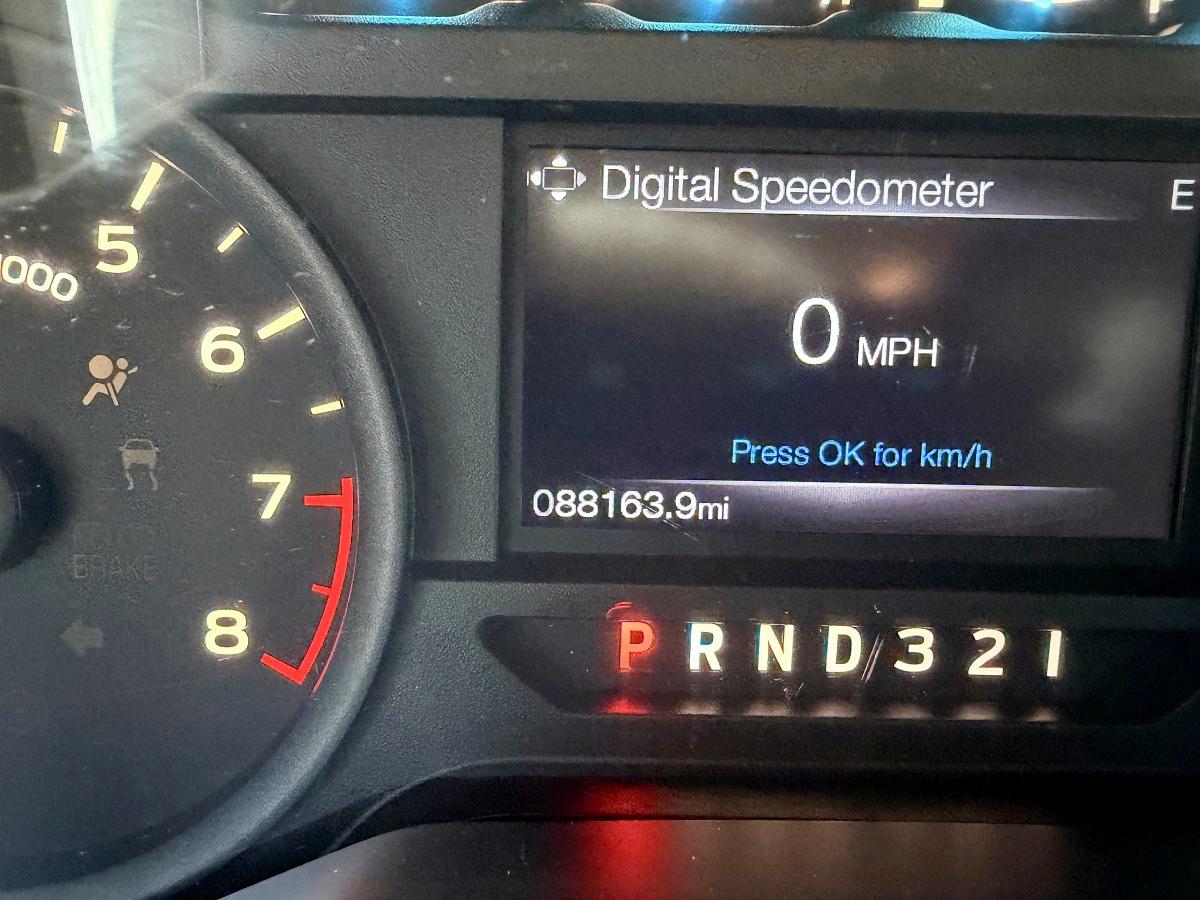 Ford F-150 XLT SuperCrew 2WD 2015