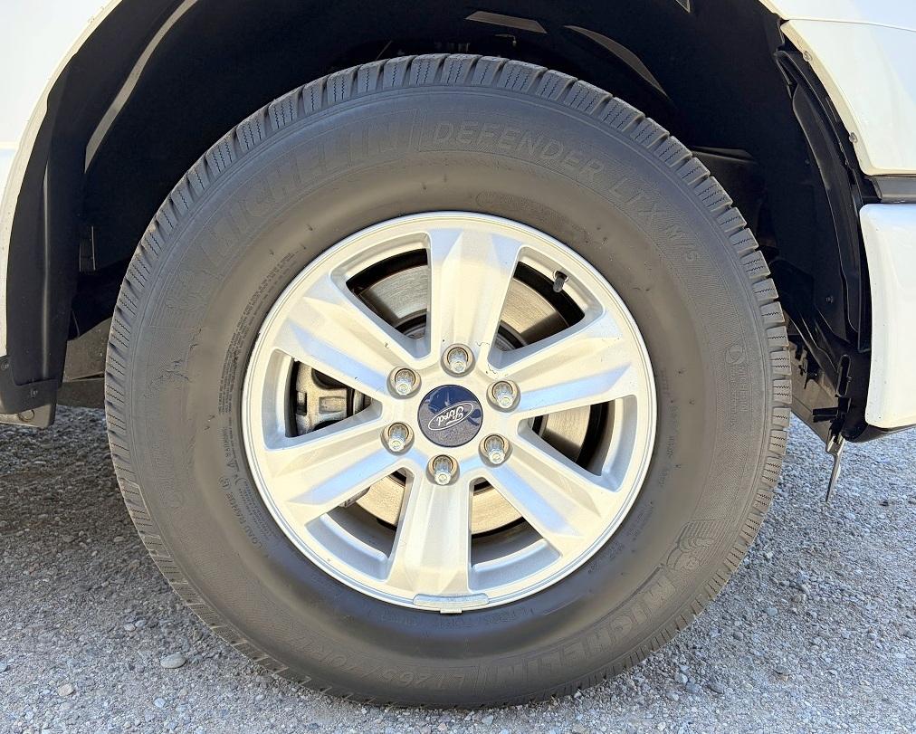 Ford F-150 XLT SuperCrew 2WD 2015