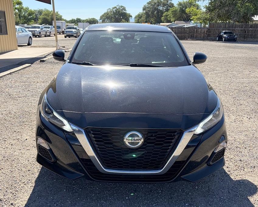 Nissan Altima 2.5 SV Sedan 2021
