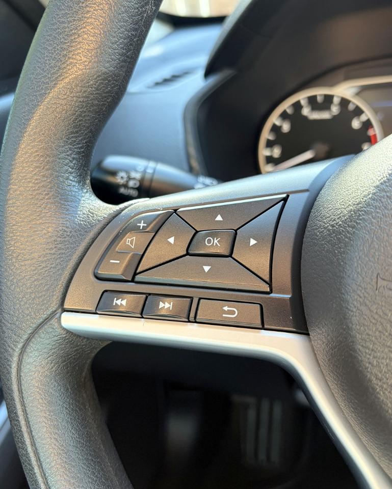 Nissan Altima 2.5 SV Sedan 2021
