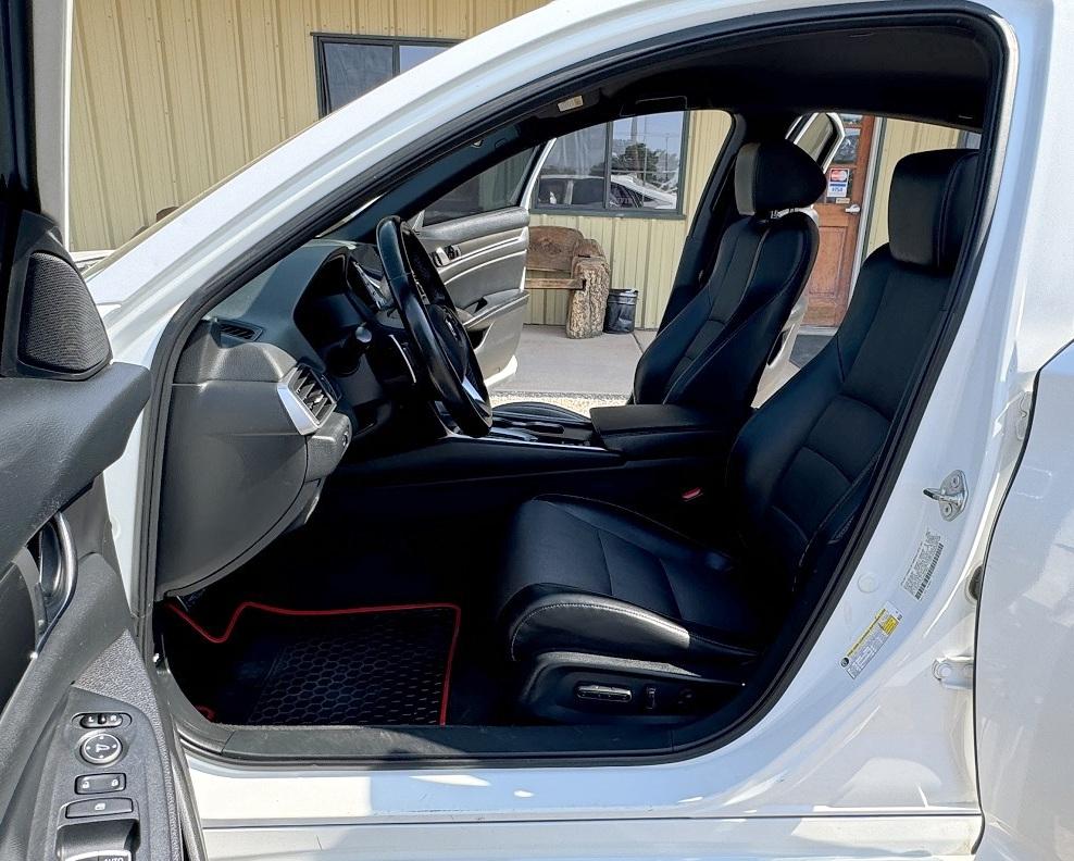 Honda Accord Sedan Sport 1.5T CVT 2018