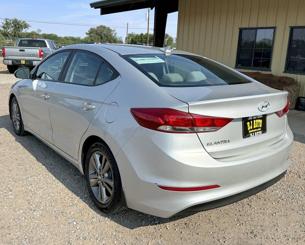 Hyundai Elantra Limited 2.0L Auto (Alabama) 2018