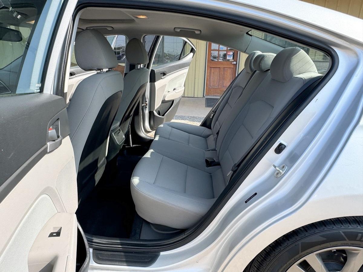Hyundai Elantra Limited 2.0L Auto (Alabama) 2018