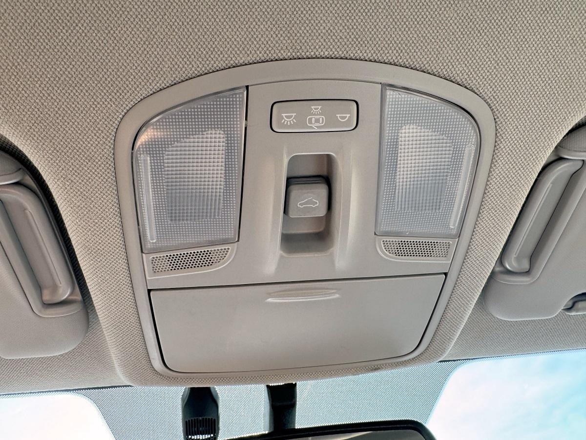 Hyundai Elantra Limited 2.0L Auto (Alabama) 2018