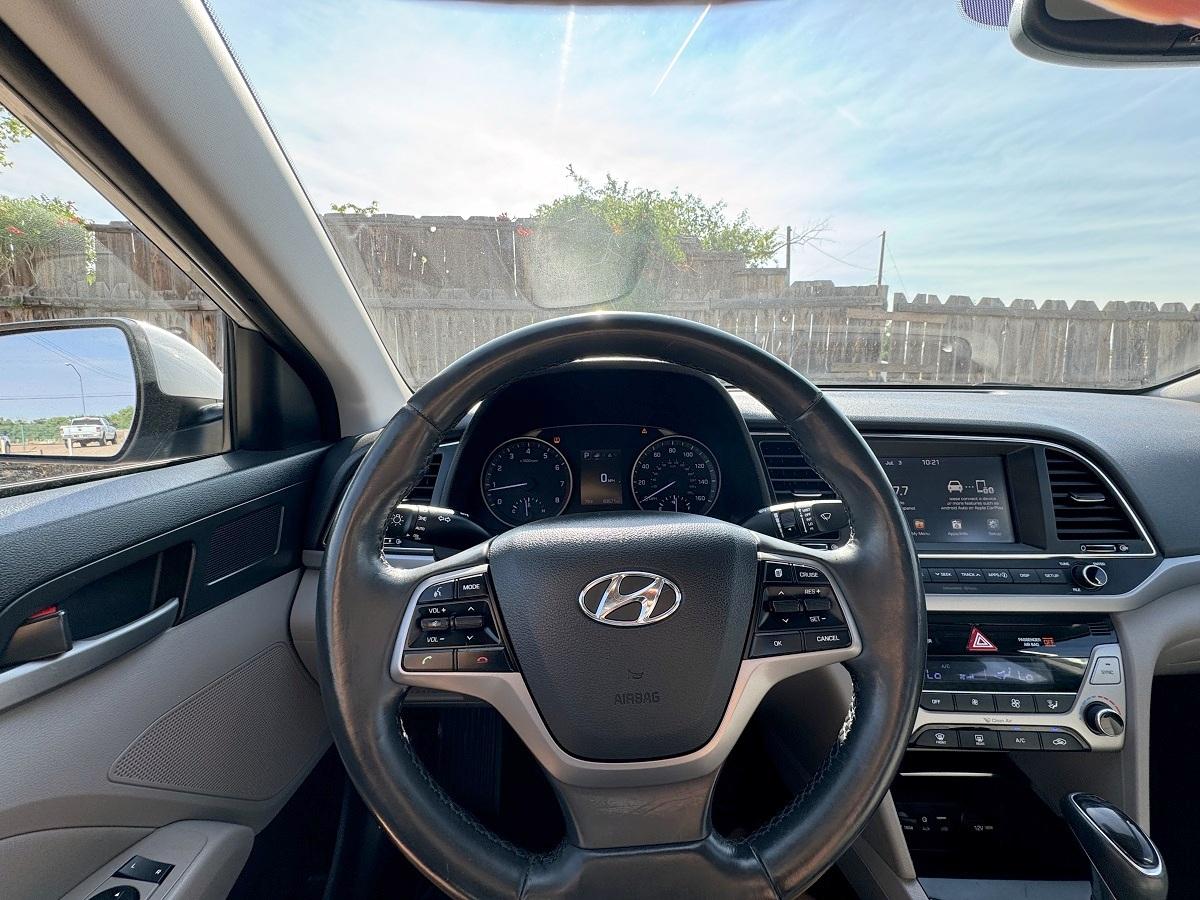 Hyundai Elantra Limited 2.0L Auto (Alabama) 2018