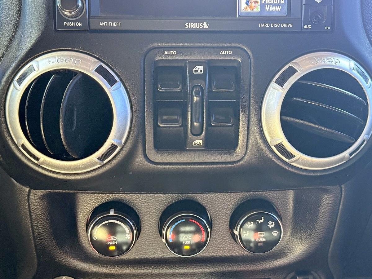 Jeep Wrangler  2016