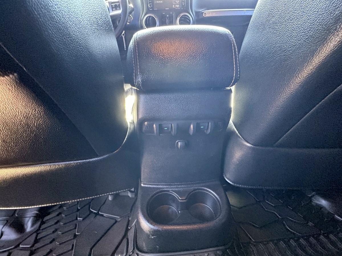 Jeep Wrangler  2016