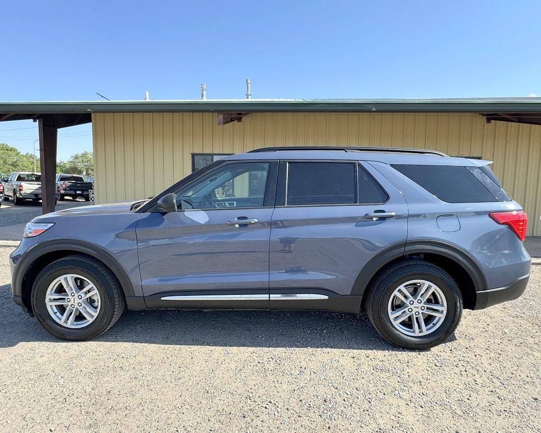 Ford Explorer XLT 4WD 2021