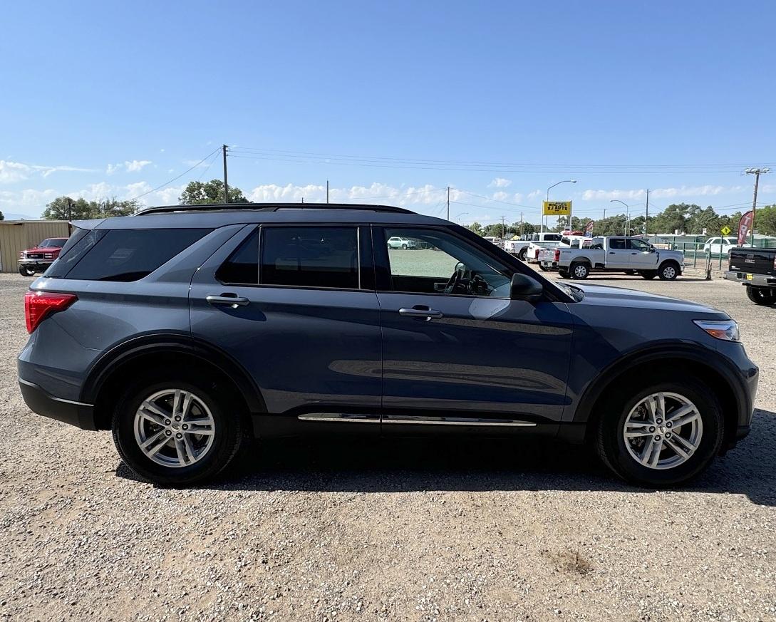 Ford Explorer XLT 4WD 2021