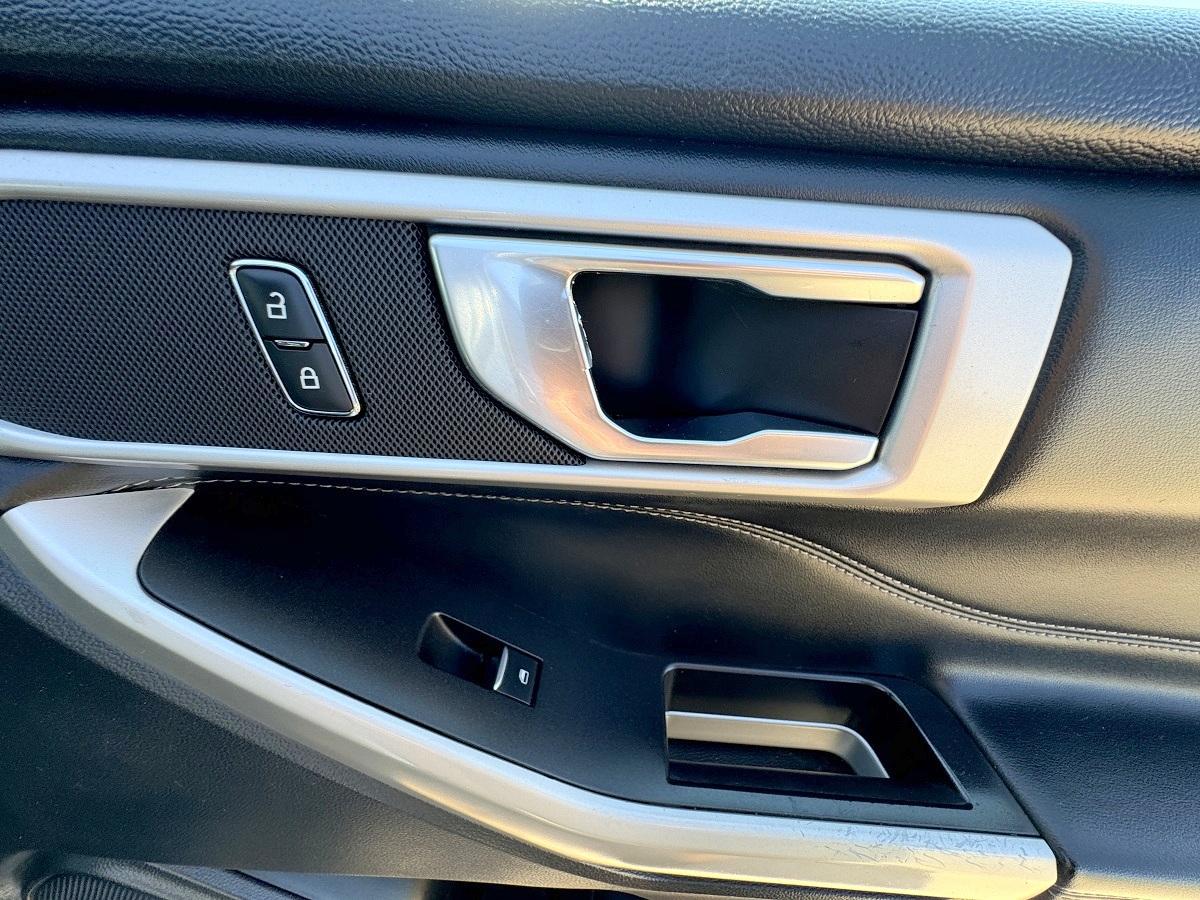 Ford Explorer XLT 4WD 2021