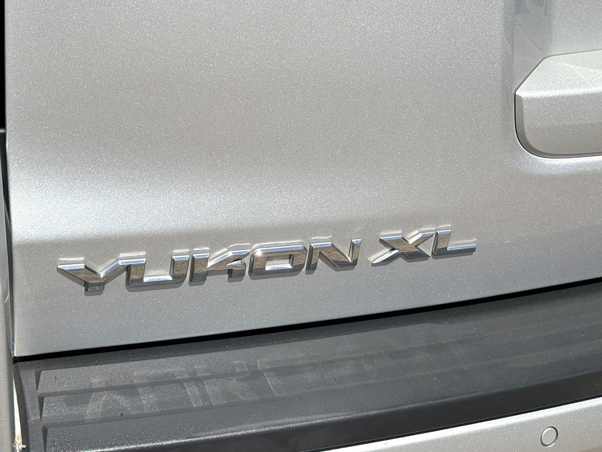 GMC Yukon XL 4WD 4dr SLT 2019