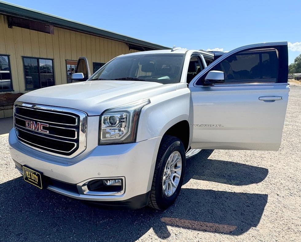 GMC Yukon XL 4WD 4dr SLT 2019