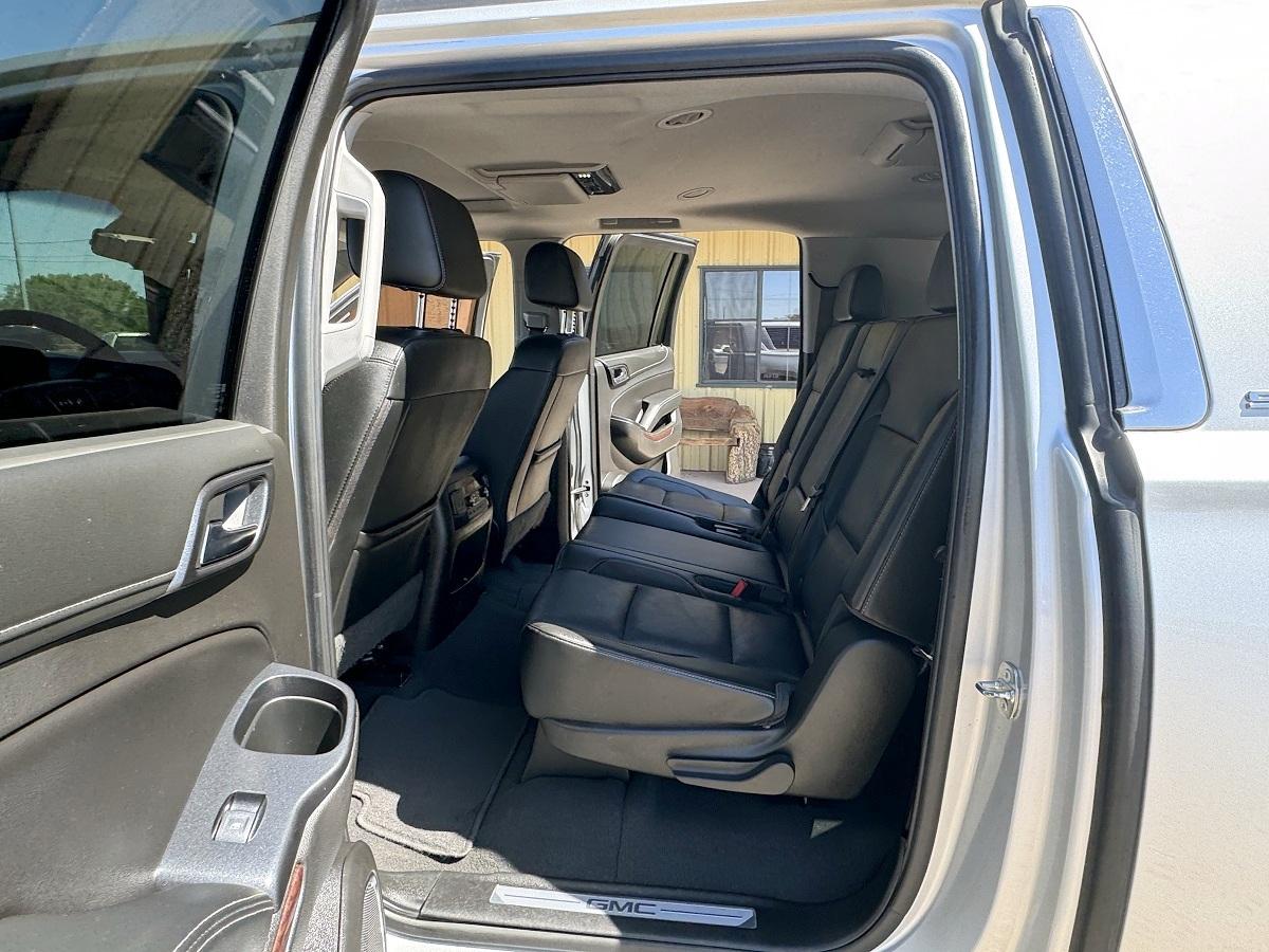GMC Yukon XL 4WD 4dr SLT 2019