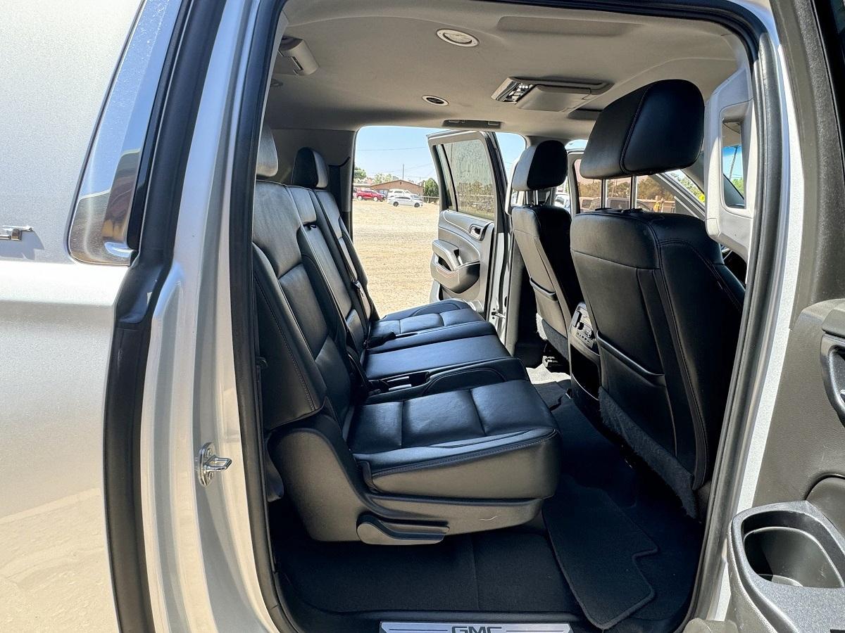 GMC Yukon XL 4WD 4dr SLT 2019