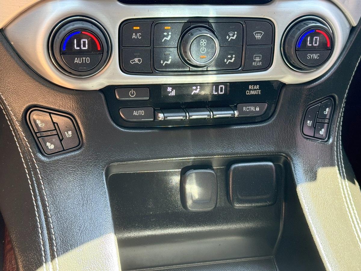 GMC Yukon XL 4WD 4dr SLT 2019
