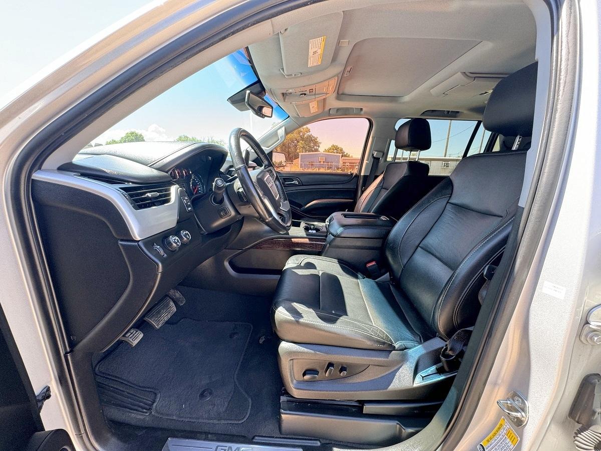 GMC Yukon XL 4WD 4dr SLT 2019