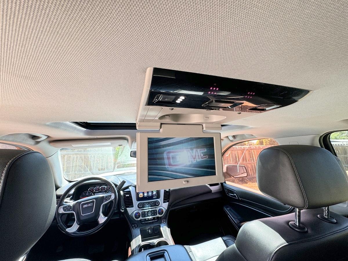 GMC Yukon XL 4WD 4dr SLT 2019