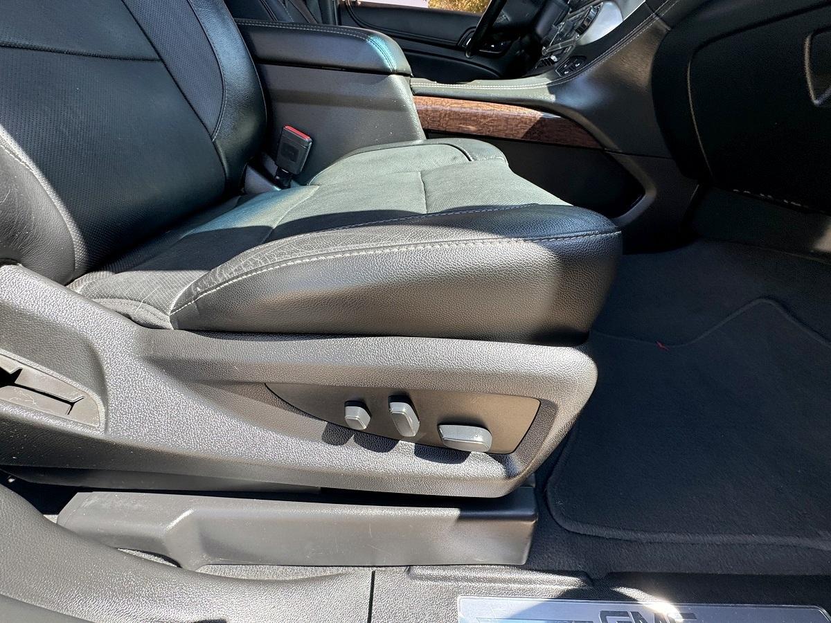 GMC Yukon XL 4WD 4dr SLT 2019