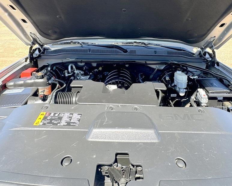 GMC Yukon XL 4WD 4dr SLT 2019