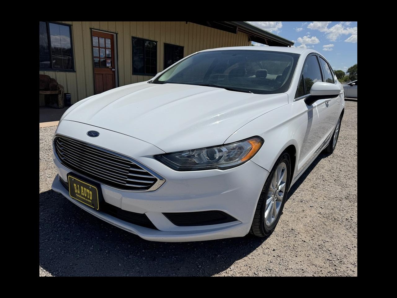 2017 Ford Fusion SE FWD
