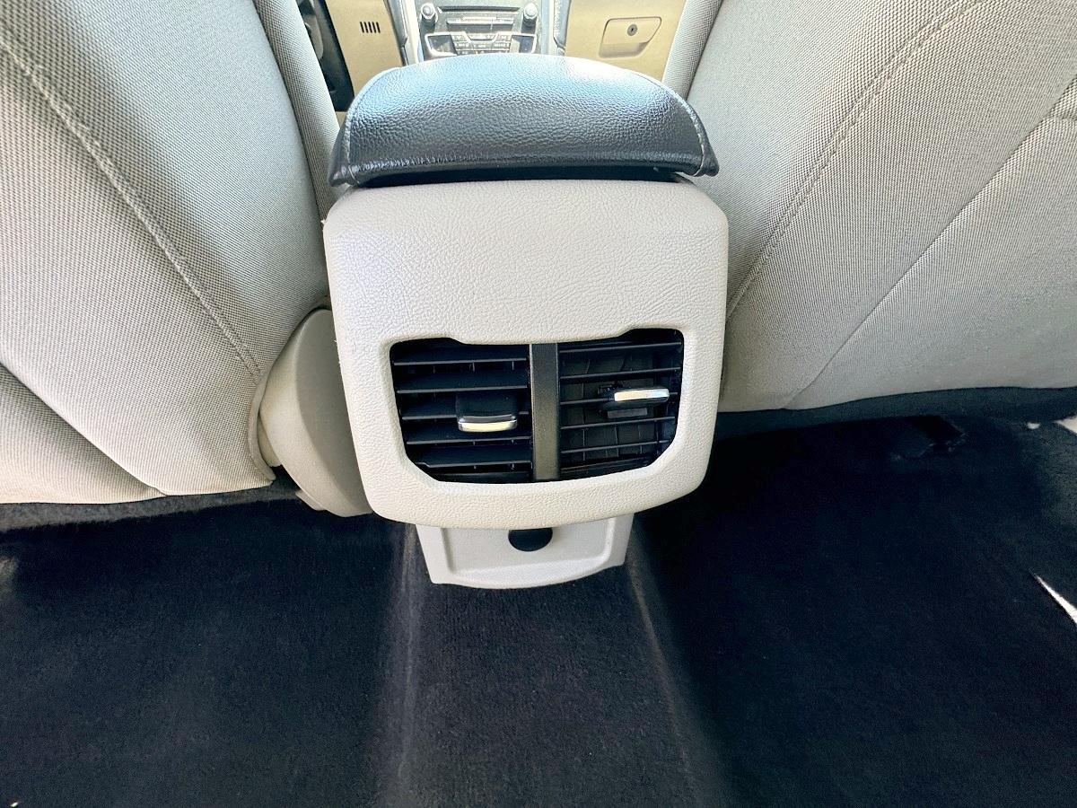 Ford Fusion SE FWD 2017