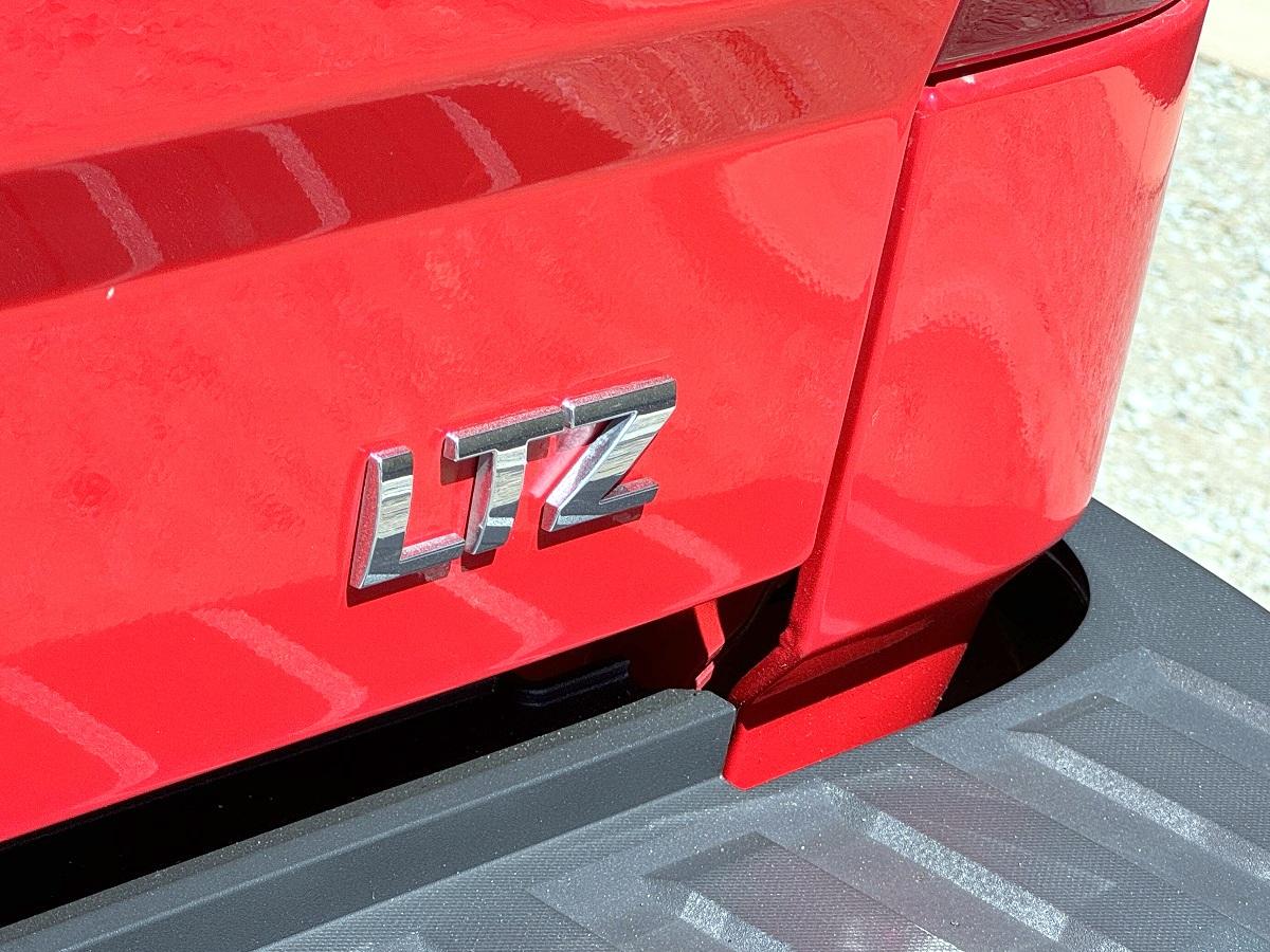 Chevrolet Silverado 1500 LTZ Crew Cab 4WD 2017