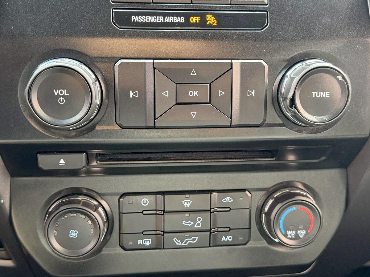 Ford F-150 XLT SuperCrew 4WD 2016