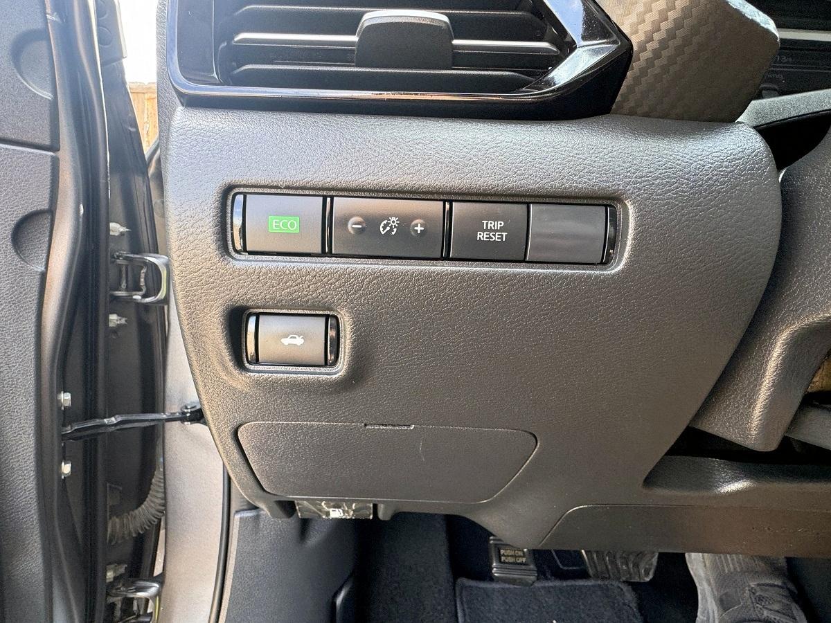 Nissan Sentra SV CVT 2020