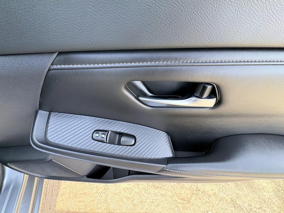 Nissan Sentra SV CVT 2020