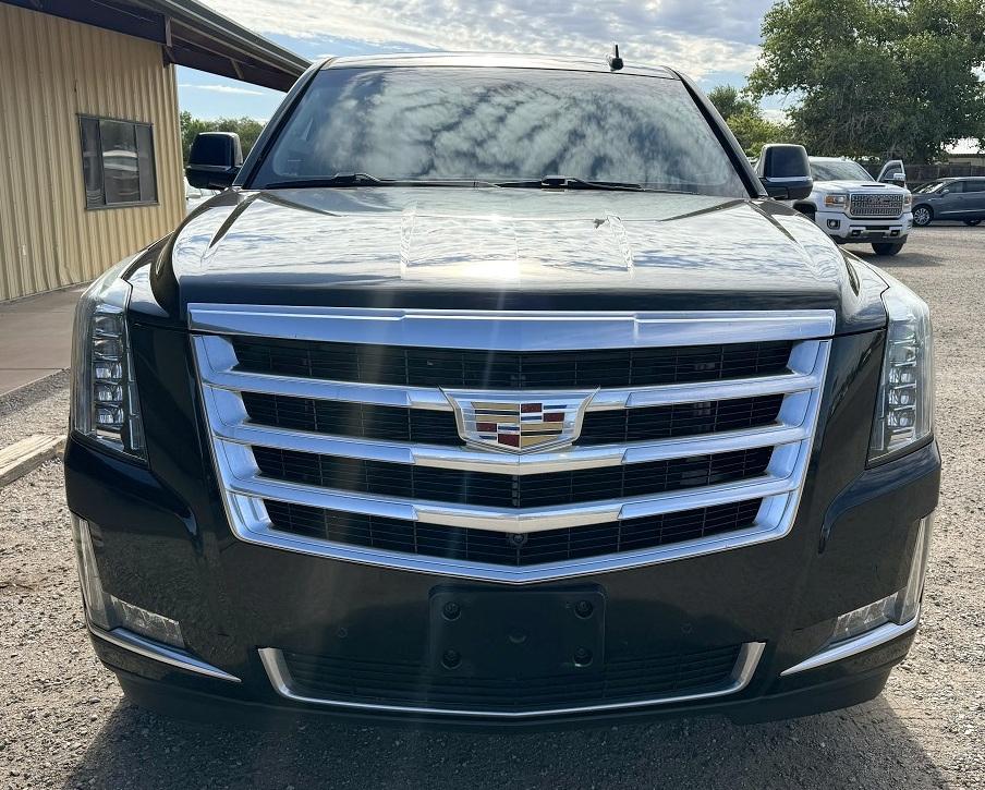 Cadillac Escalade 4WD 4dr Luxury 2018