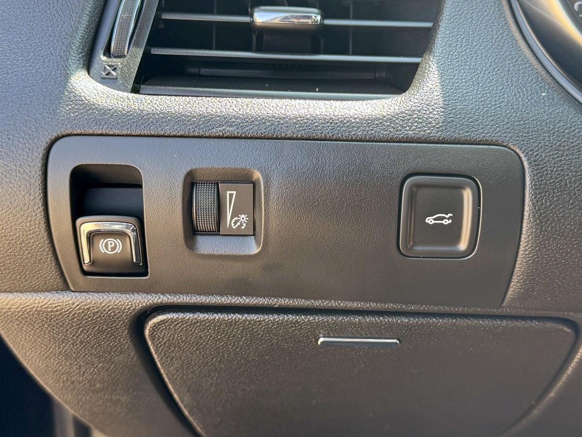 Chevrolet Impala 4dr Sdn LT w/1LT 2019