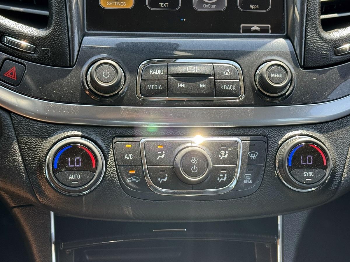 Chevrolet Impala 4dr Sdn LT w/1LT 2019
