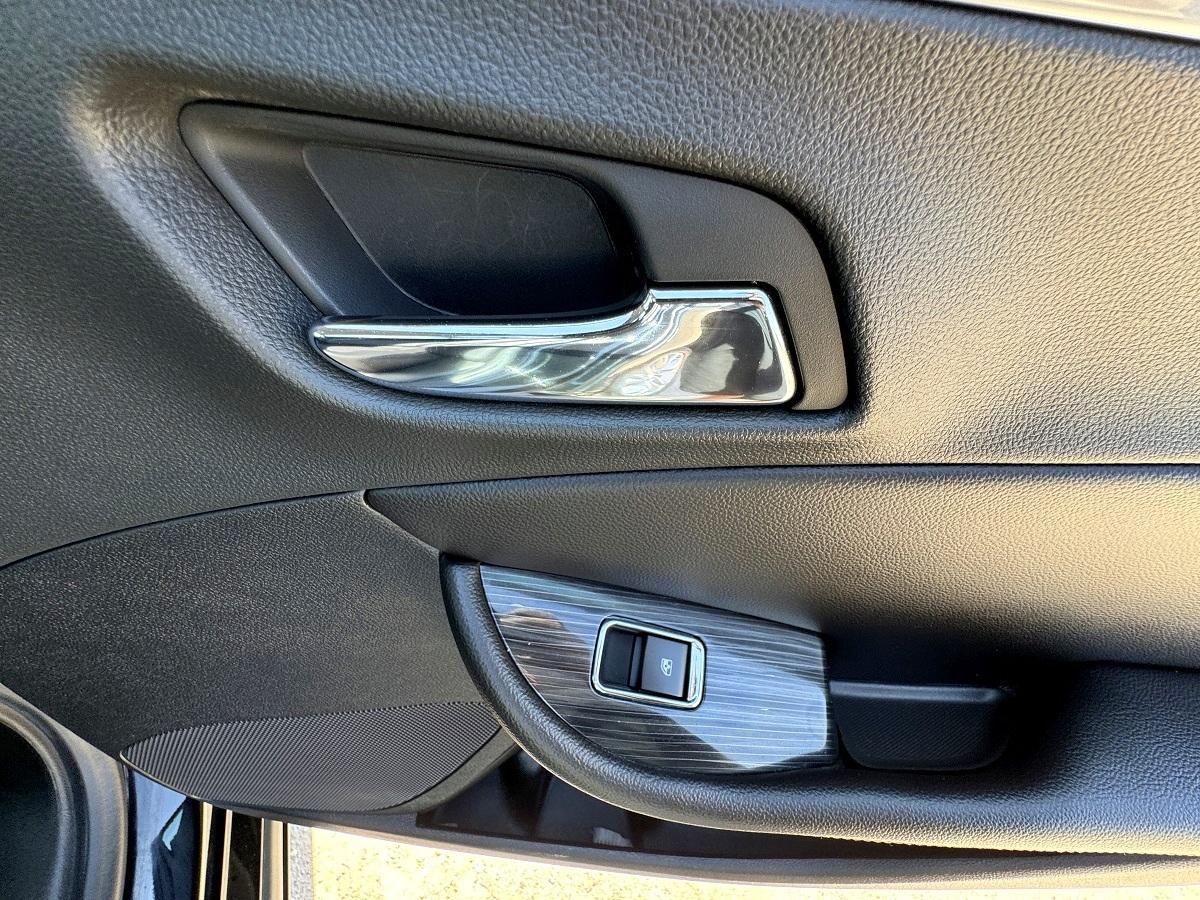 Chevrolet Impala 4dr Sdn LT w/1LT 2019