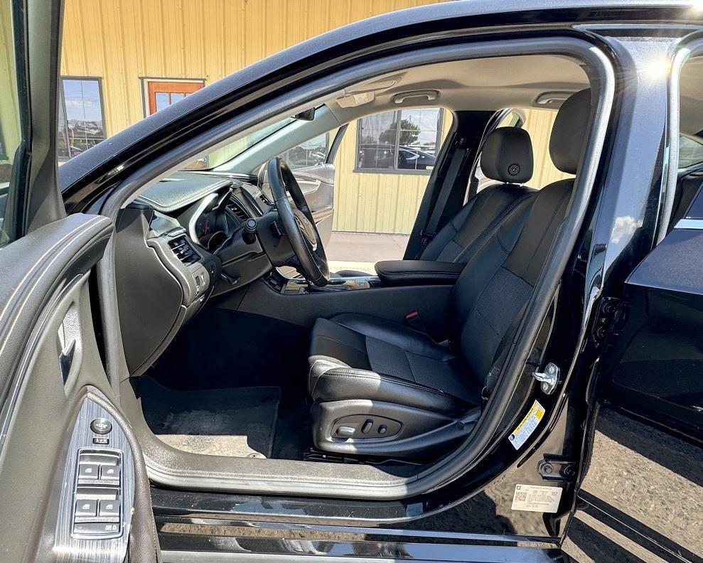 Chevrolet Impala 4dr Sdn LT w/1LT 2019
