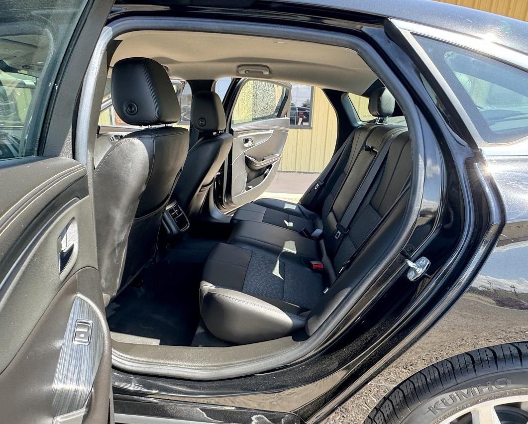 Chevrolet Impala 4dr Sdn LT w/1LT 2019
