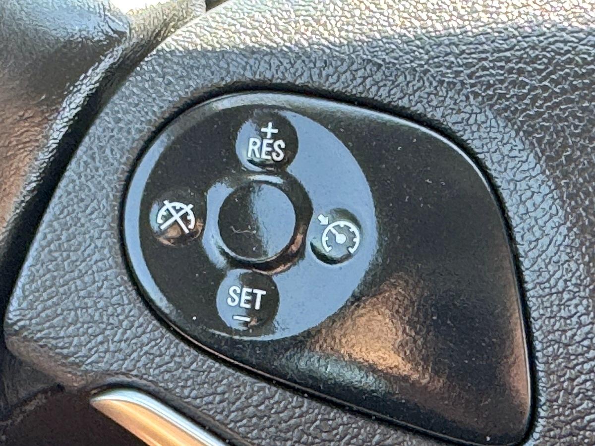 Chevrolet Impala 4dr Sdn LT w/1LT 2019