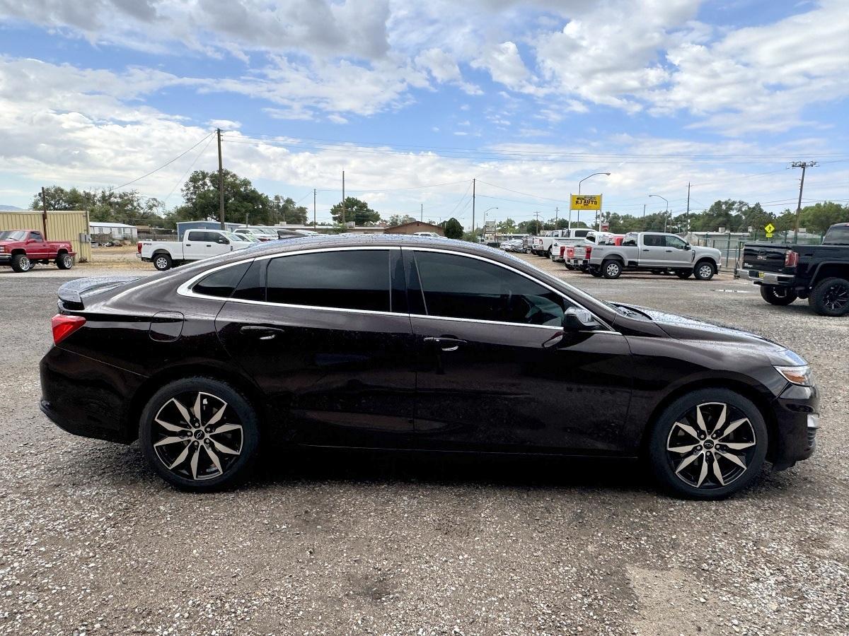 Chevrolet Malibu 4dr Sdn RS 2020