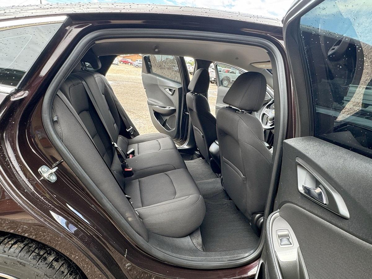 Chevrolet Malibu 4dr Sdn RS 2020