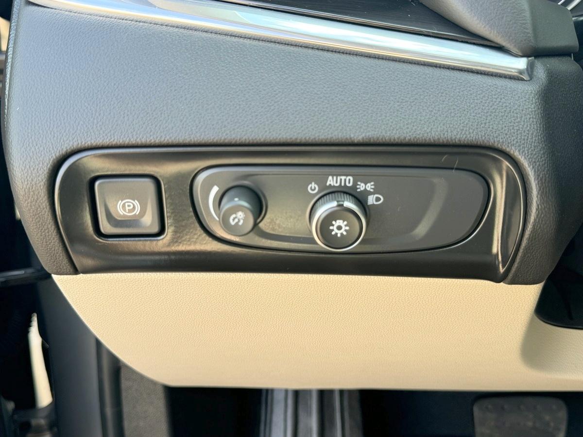 Buick Enclave AWD 4dr Premium 2019
