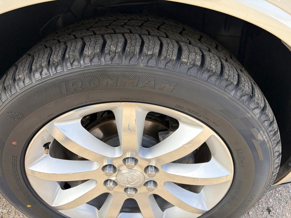 Buick Enclave FWD 4dr Premium 2015