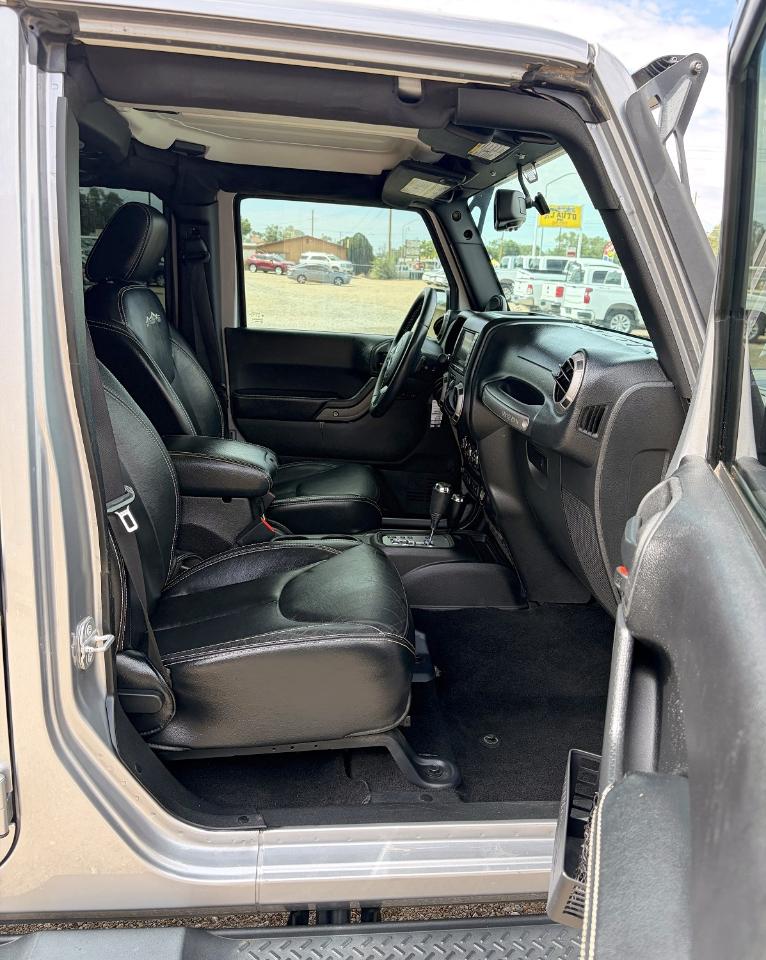 Jeep Wrangler Unlimited 4WD 4dr Polar Edition *Ltd Avail* 2014