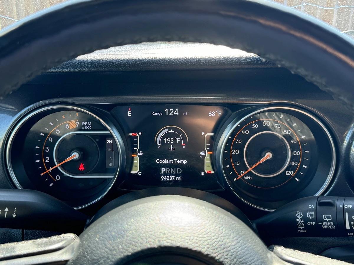 Jeep Wrangler Unlimited Sahara 4WD 2021
