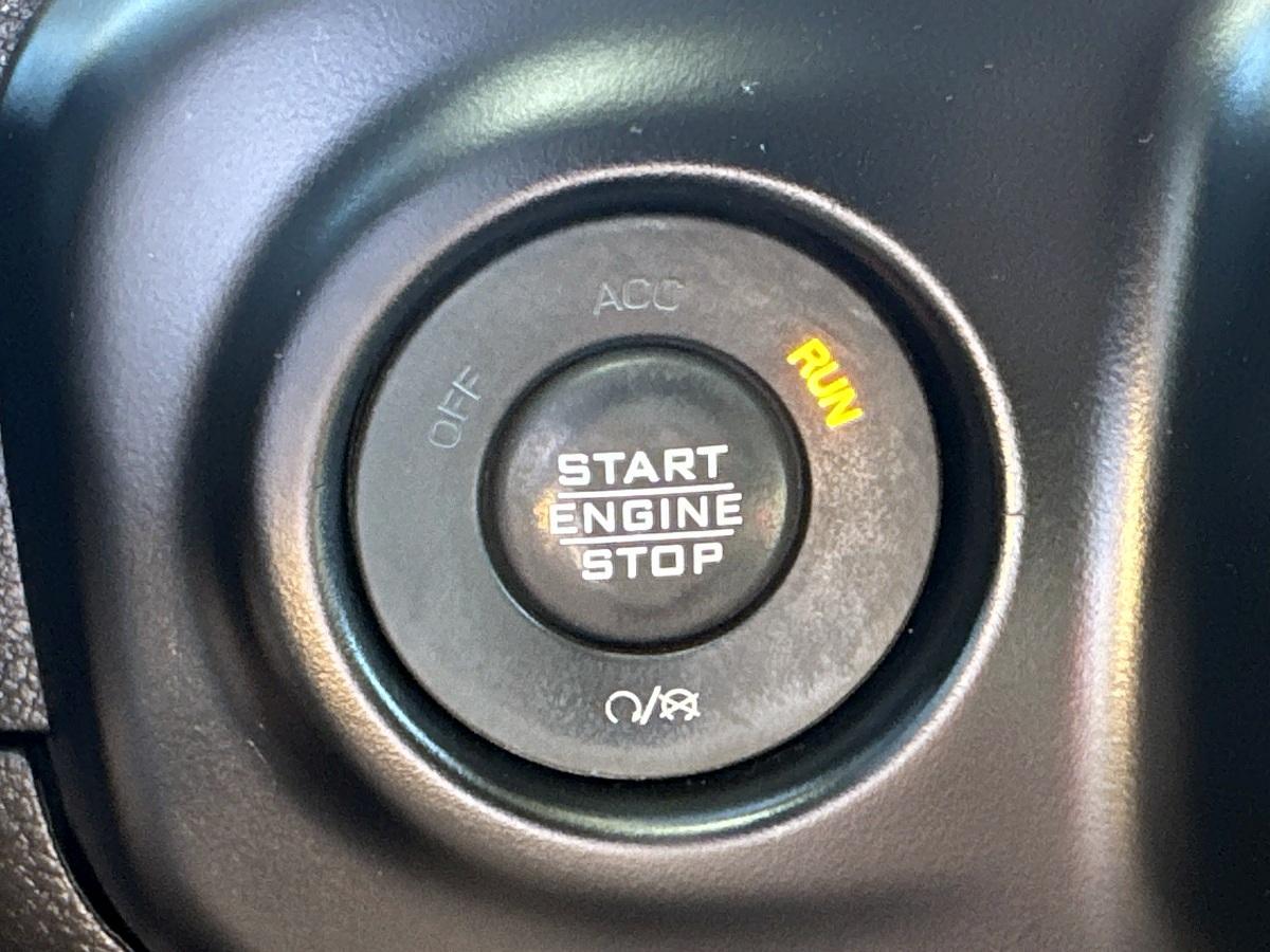 Jeep Wrangler Unlimited Sahara 4WD 2021