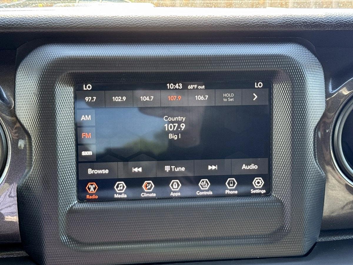 Jeep Wrangler Unlimited Sahara 4WD 2021