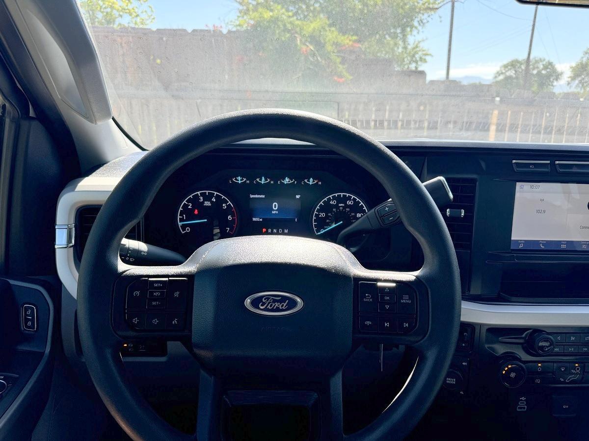 Ford Super Duty F-250 SRW  2024